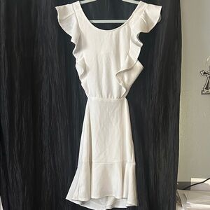 Selfie Leslie White Ruffle Open Back Mini Dress Small